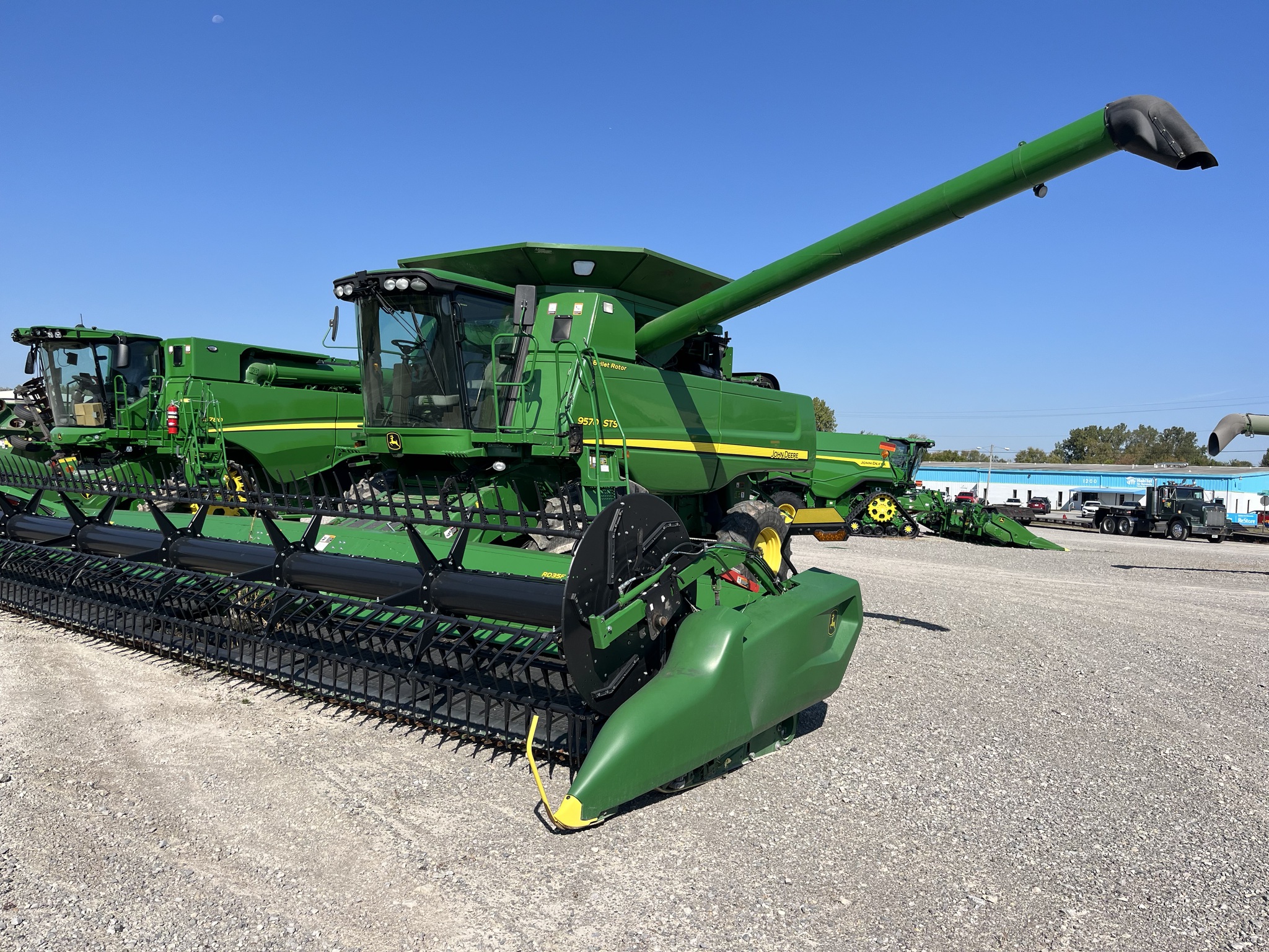 2009 John Deere 9570 STS Image 9