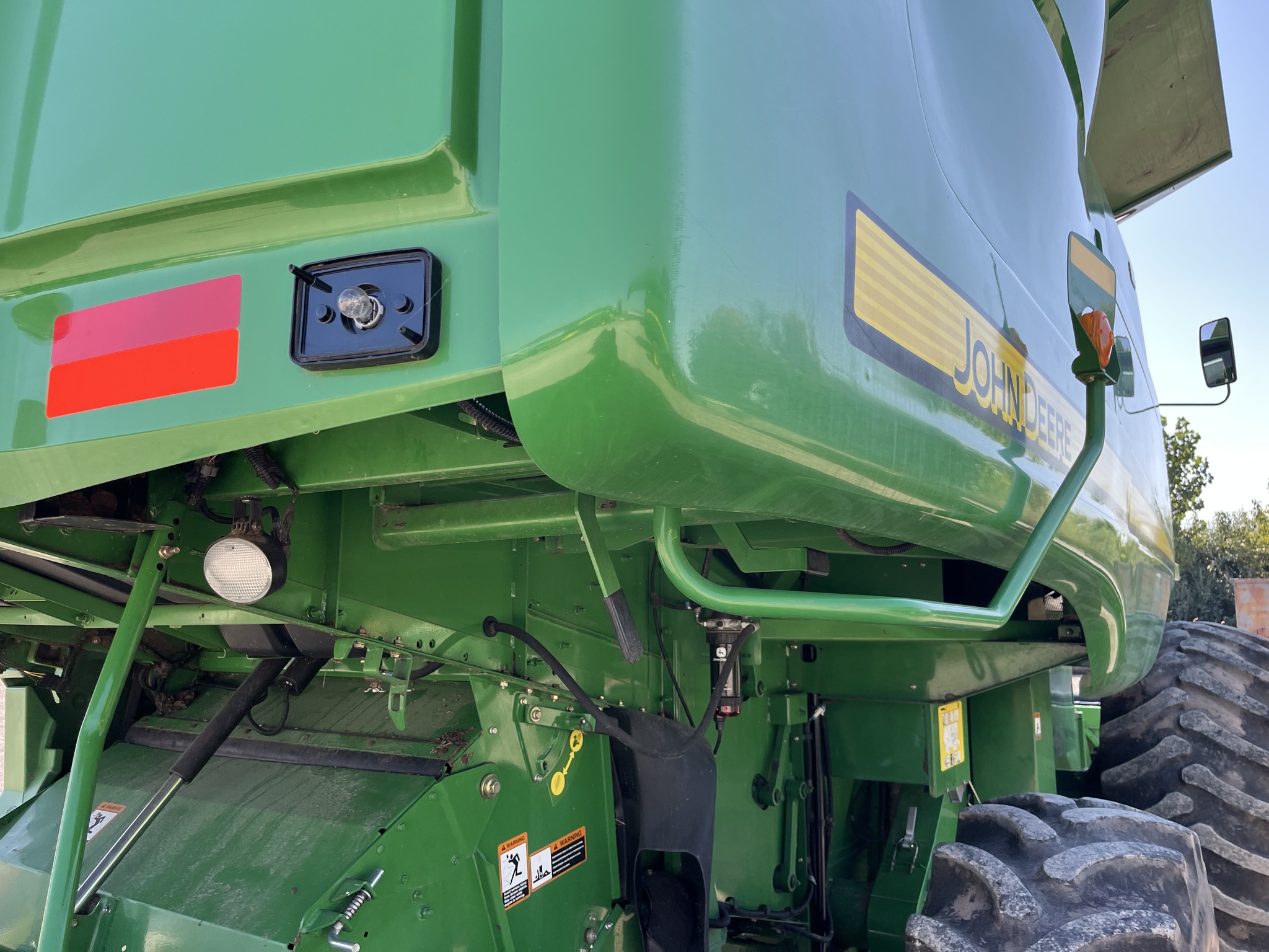 2009 John Deere 9570 STS Image 20