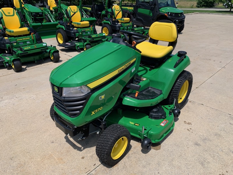 2024 John Deere X570 Image 2