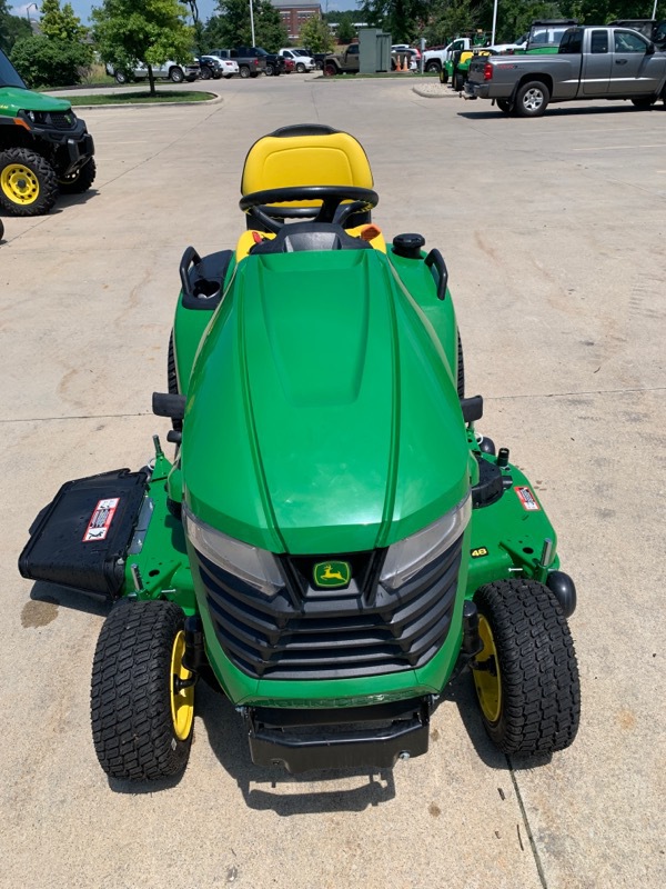 2024 John Deere X570 Image 3