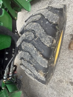 Photo of 2013 John Deere 4520