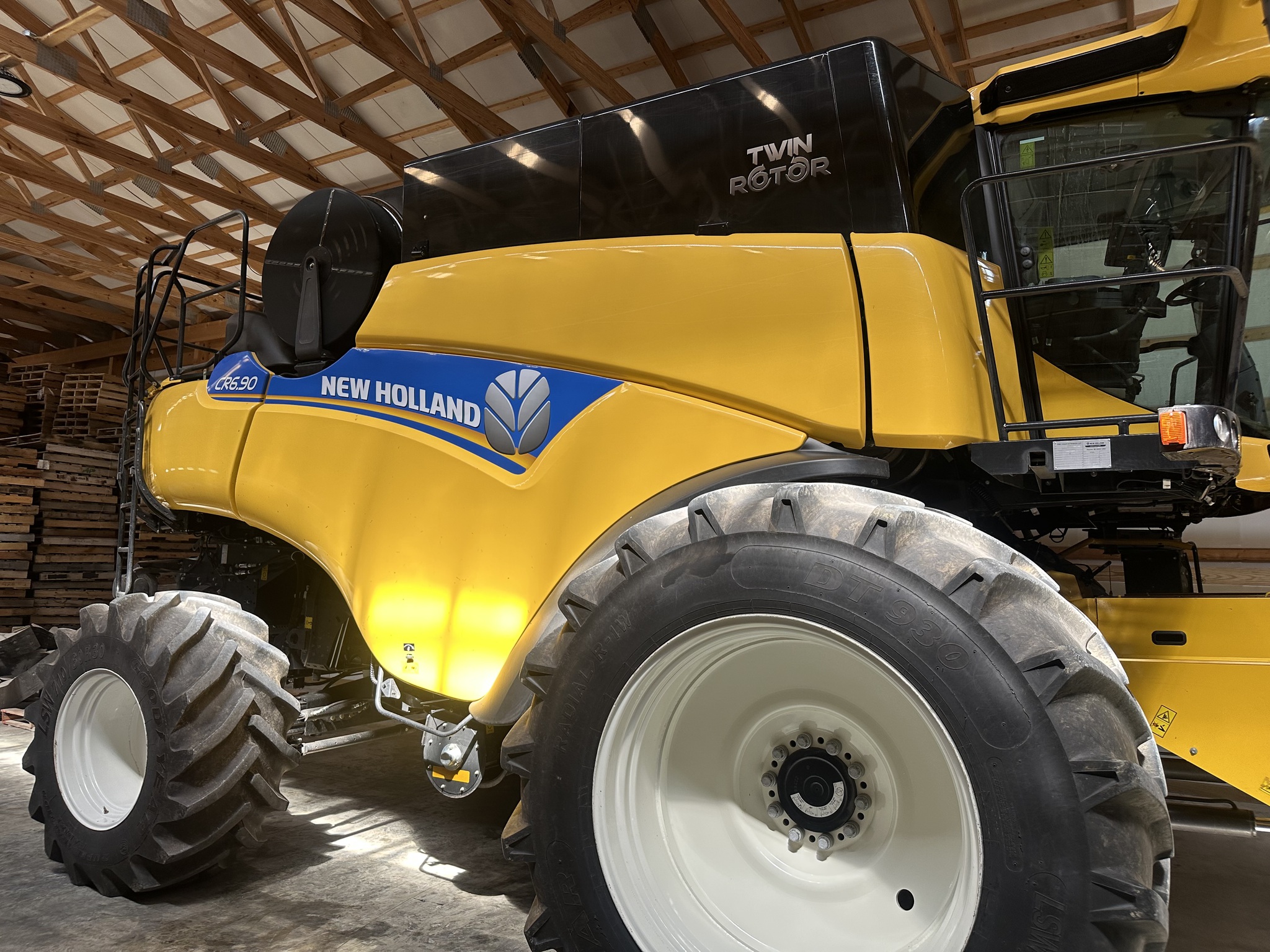 2018 New Holland CR6.90 Image 1