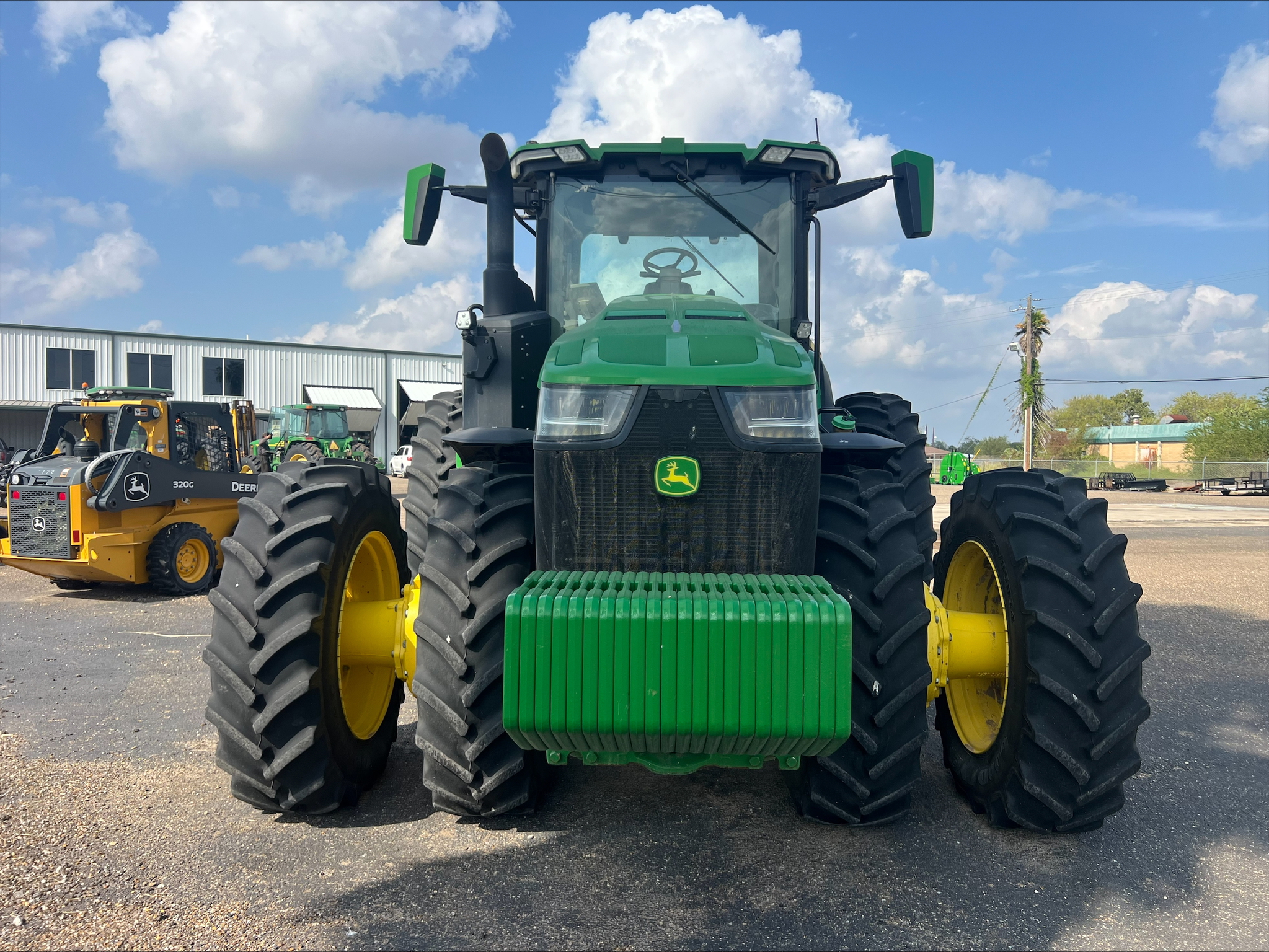 2022 John Deere 8R 340 Image 6