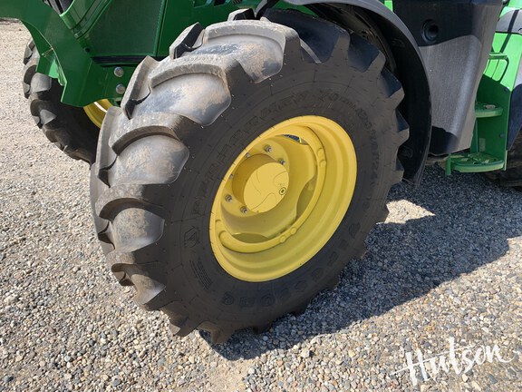 Photo of 2024 John Deere 6140M