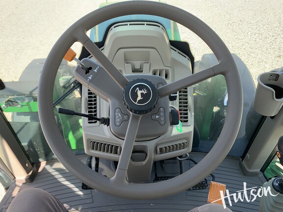 Photo of 2024 John Deere 6140M