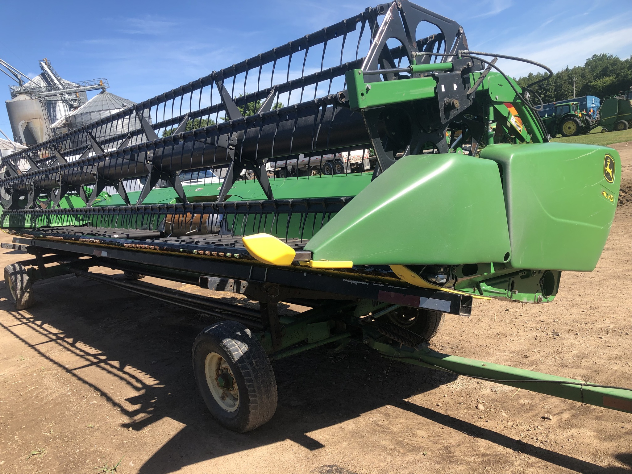 2014 John Deere 630FD Image 1