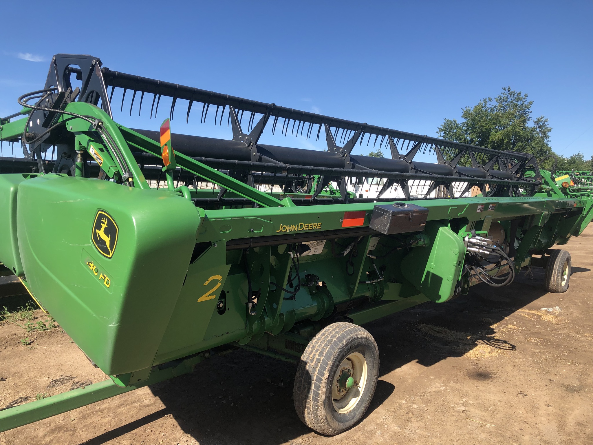 2014 John Deere 630FD Image 4