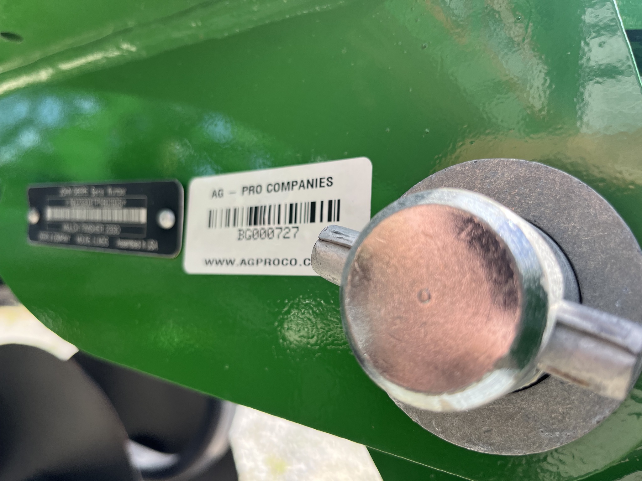 John Deere 2330 Image 6