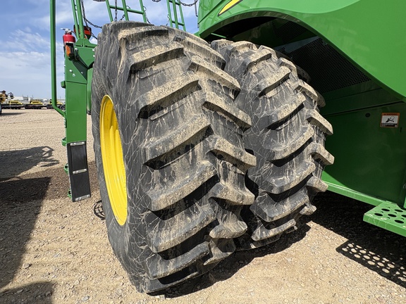 Used 2019 John Deere S780 Combines at Horizon Ag & Turf in Lloydminster, AB - Photo14