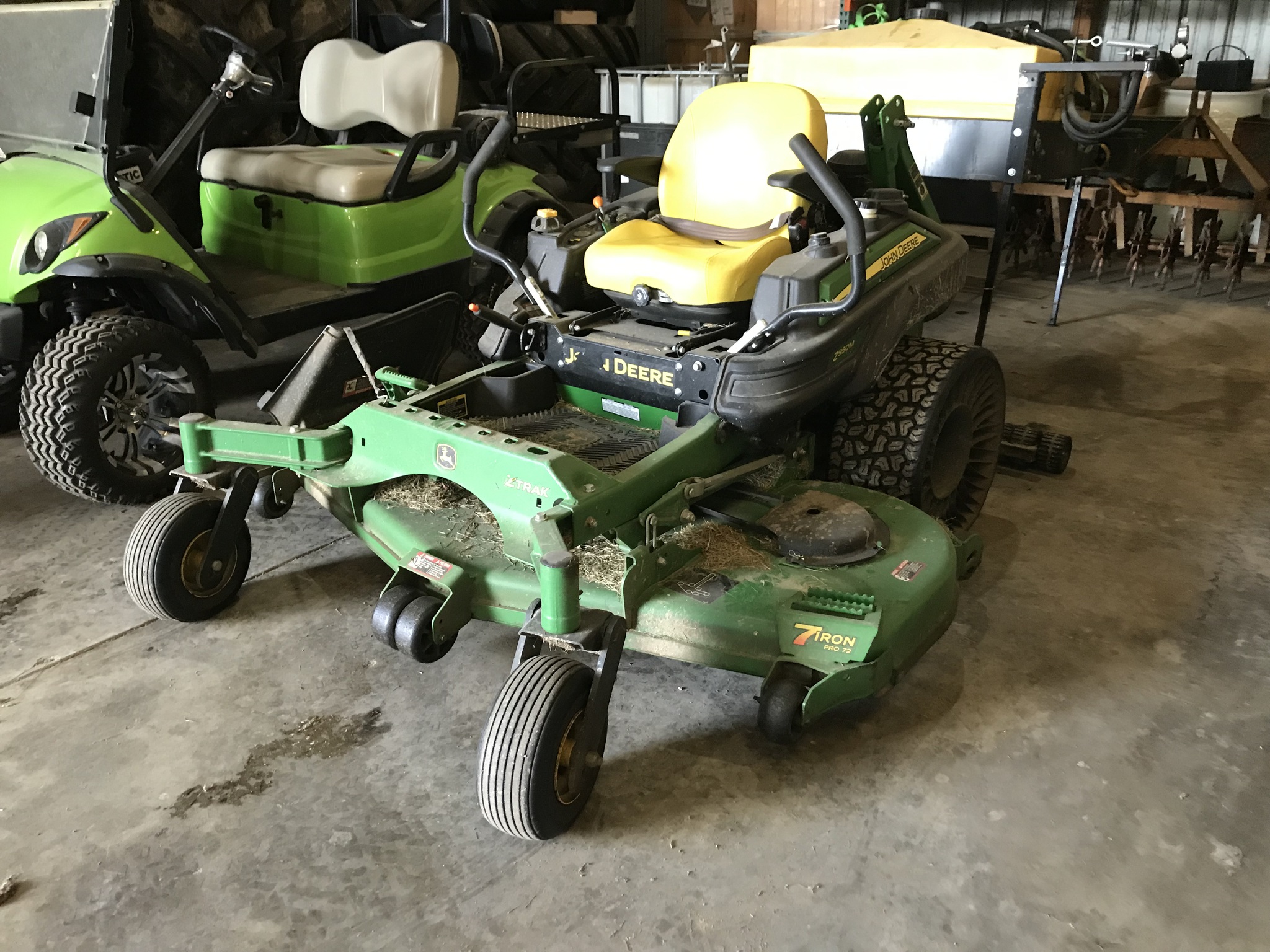 2016 John Deere Z950M Image 1