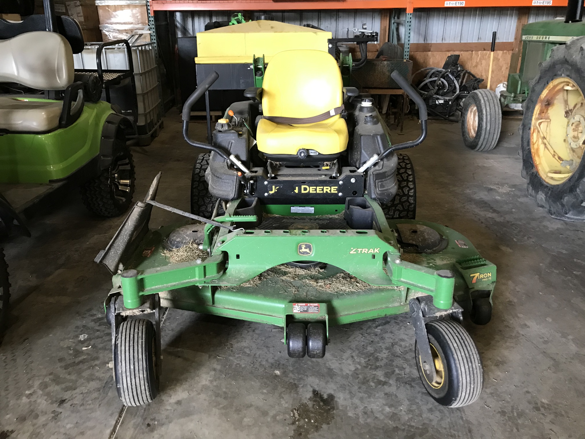 2016 John Deere Z950M Image 2