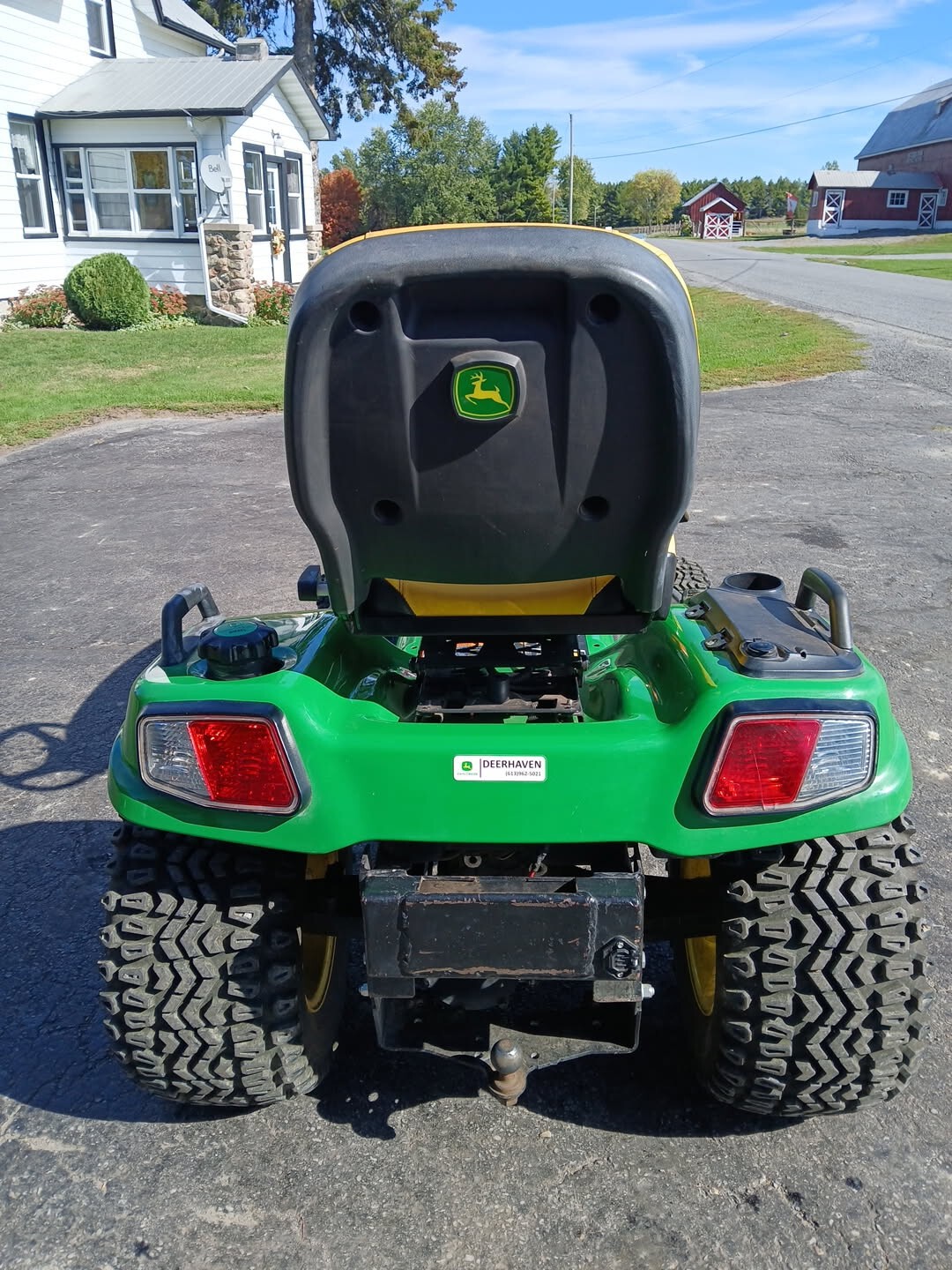 2022 John Deere X758 Image 3