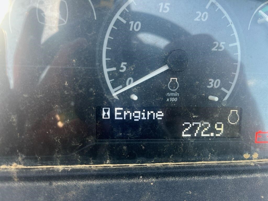 2019 John Deere 3043D Image 4