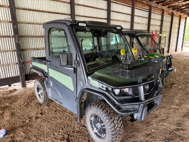 2023 John Deere XUV 835R