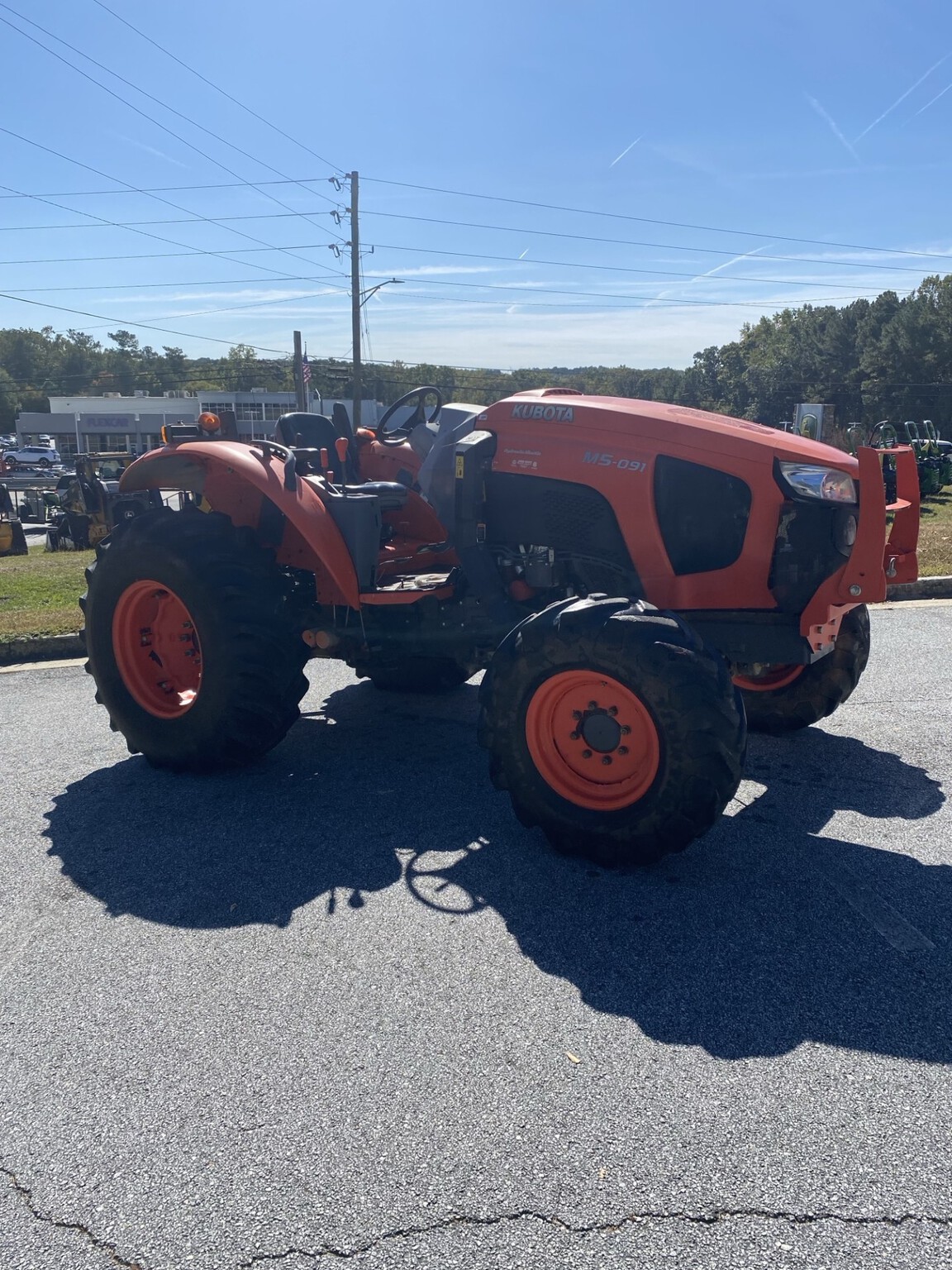 2017 Kubota M5-091 Image 3