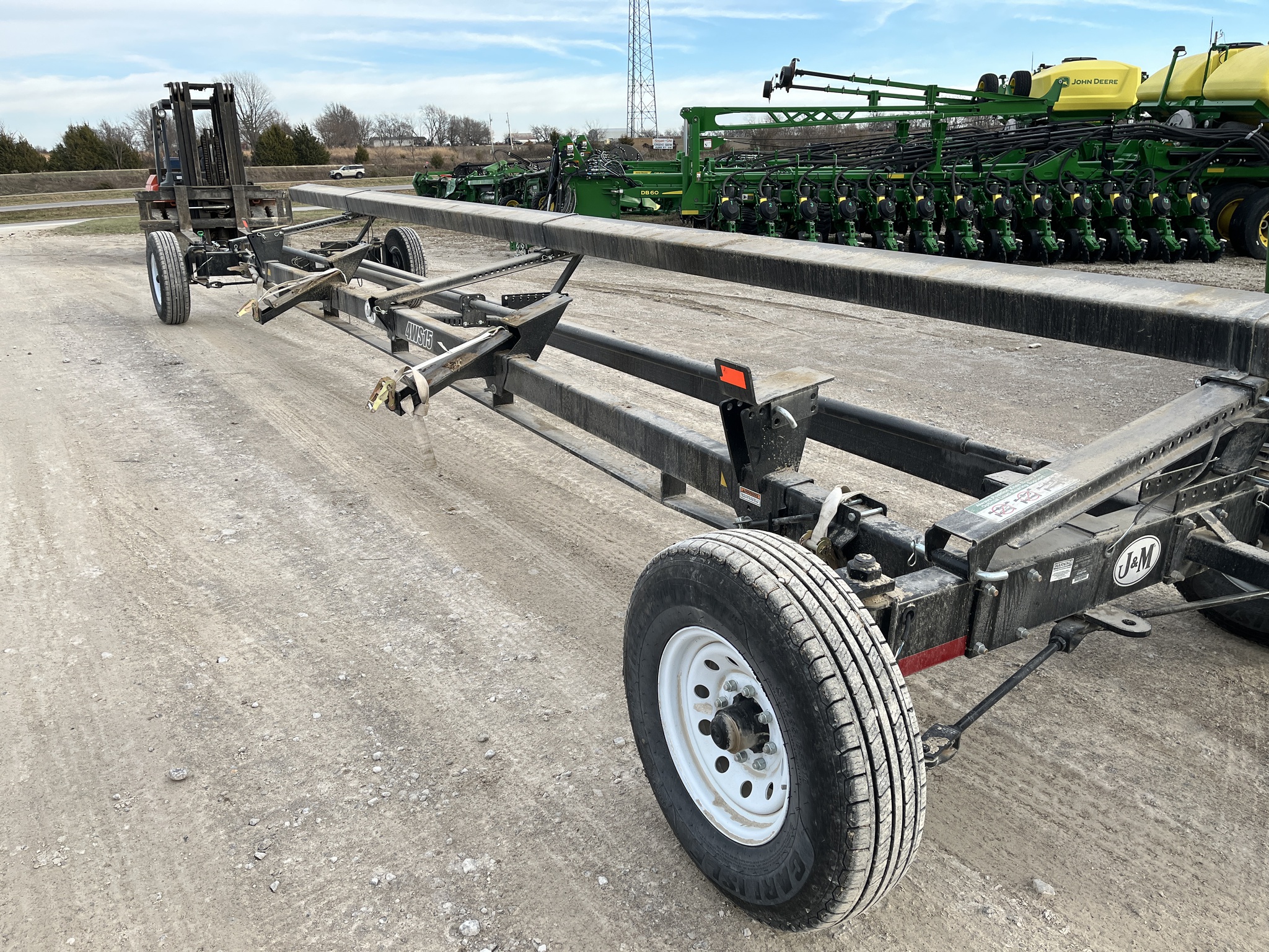  2022 J&M HD42 at Heritage Tractor in Adrian, MO