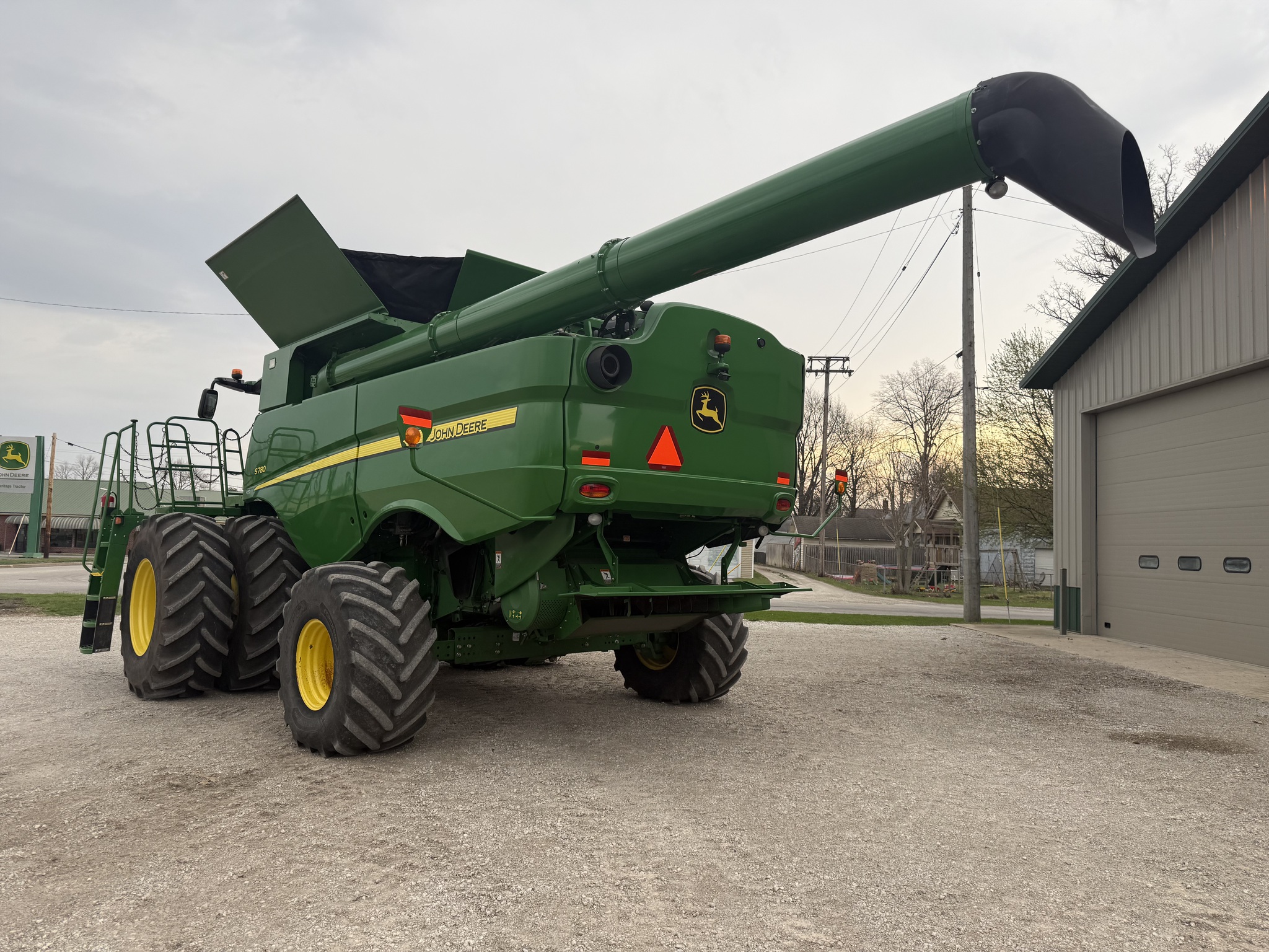  2018 John Deere S780 at Heritage Tractor in Pontiac, IL