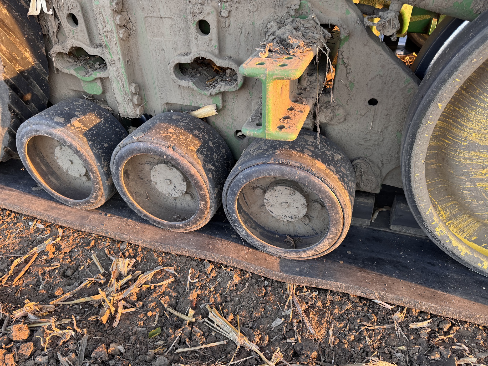  2012 John Deere 8360RT at Heritage Tractor in Galesburg, IL