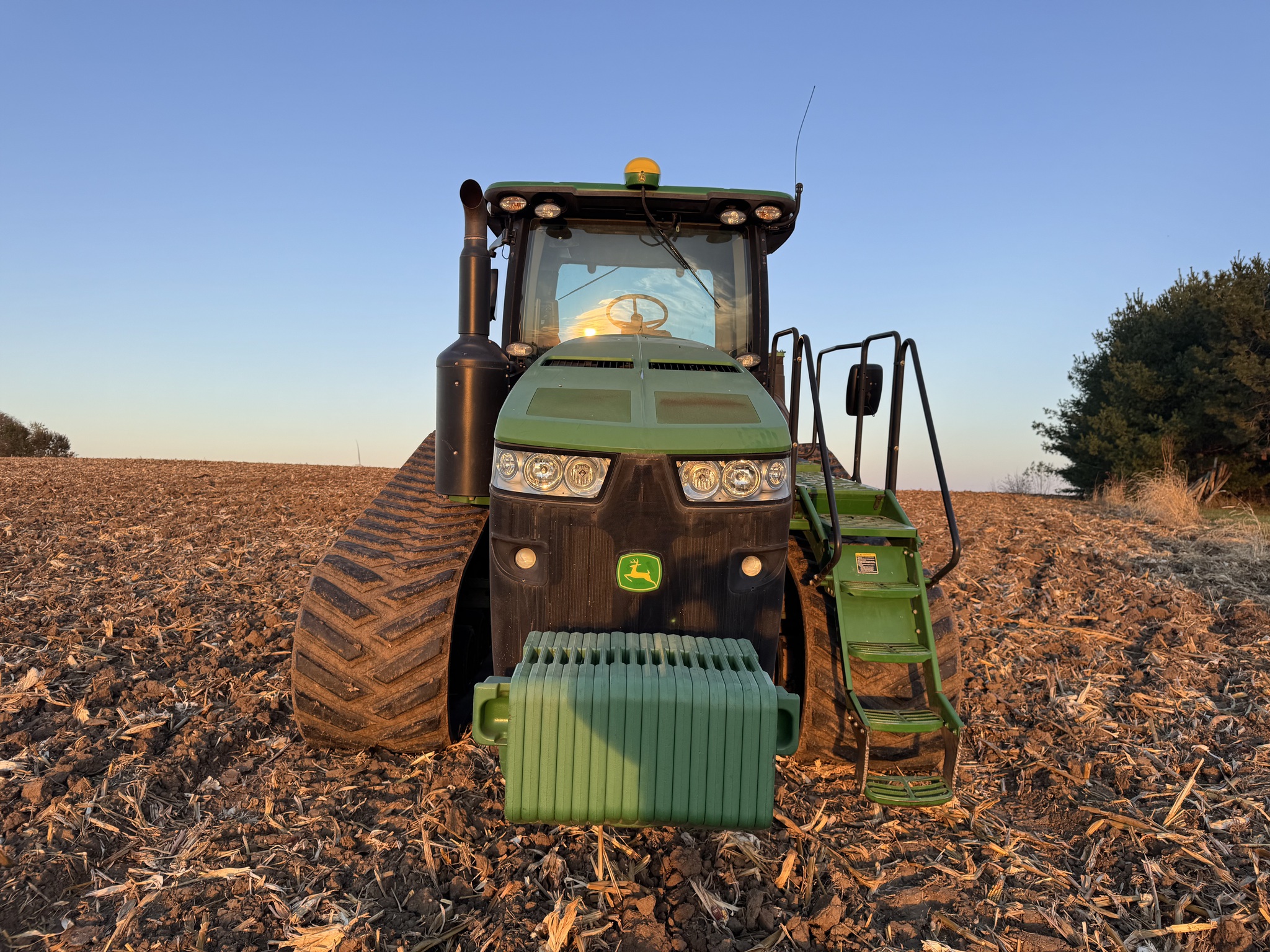  2012 John Deere 8360RT at Heritage Tractor in Galesburg, IL