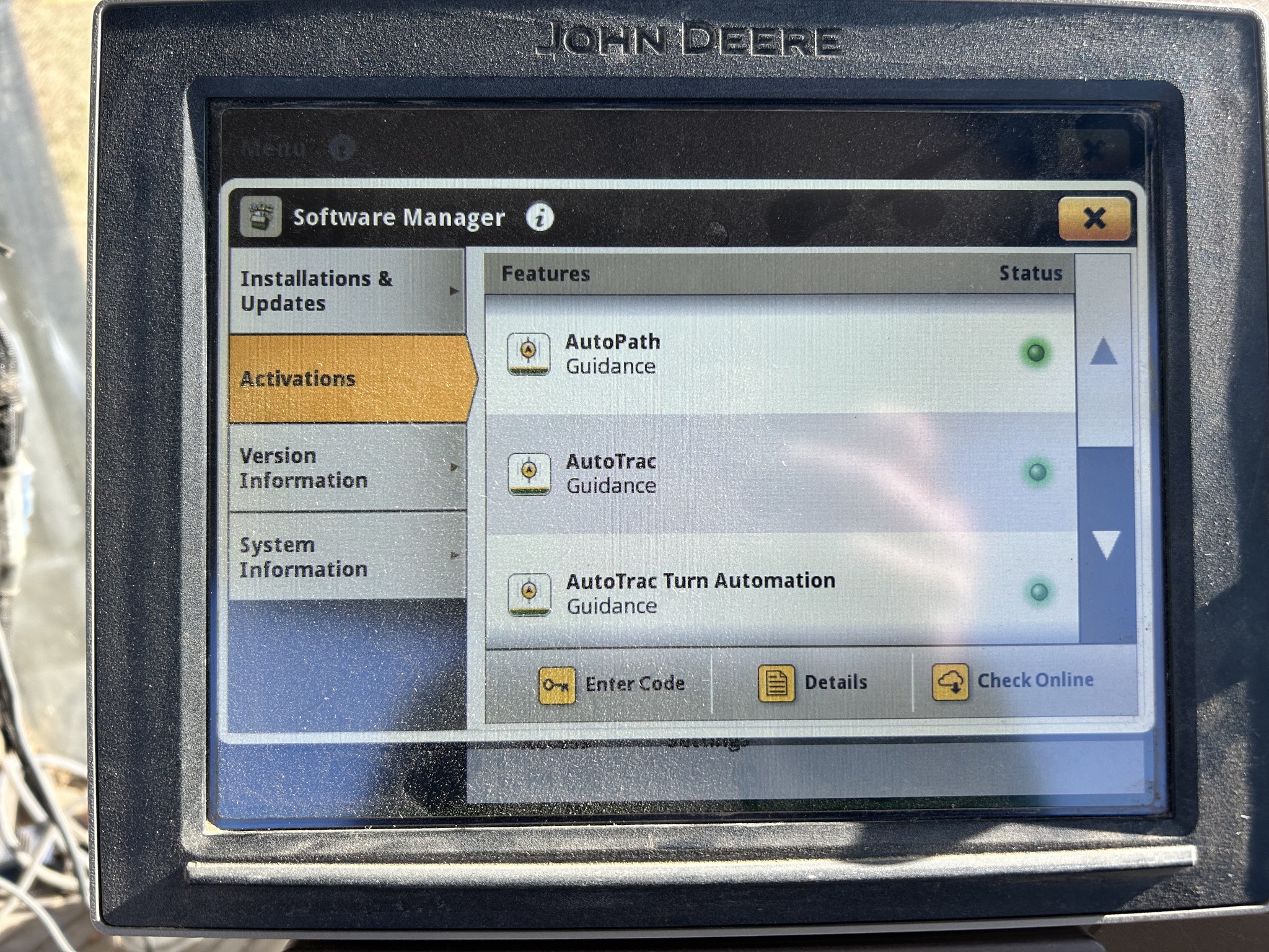 2019 John Deere 8320R Image 18