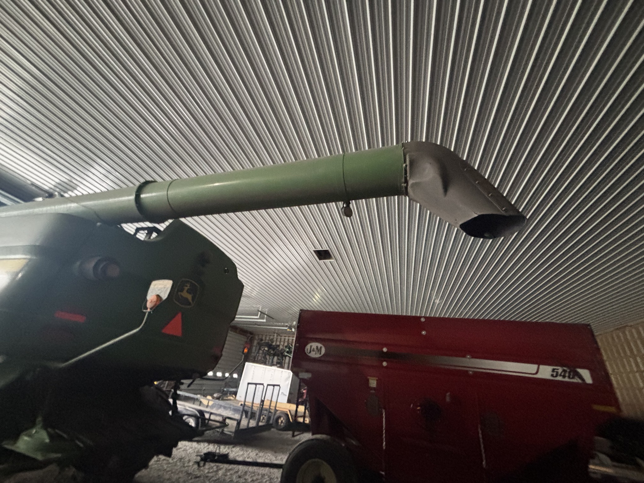 2013 John Deere S670 Image 13