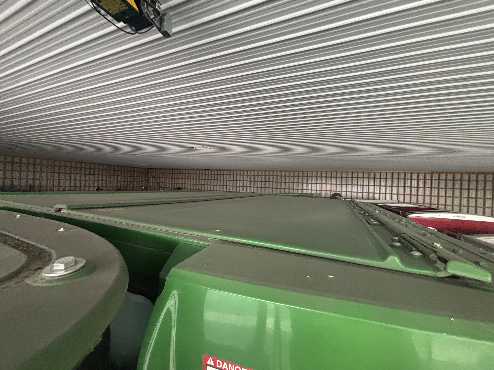 2013 John Deere S670 Image 23