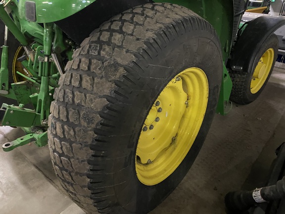 2015 John Deere 5085M - Photo7