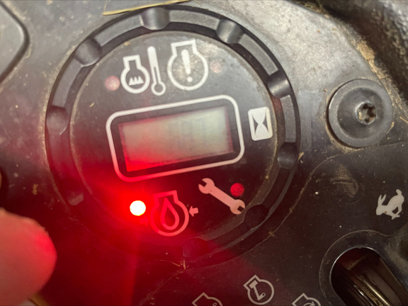 2023 John Deere Z950R - Photo6