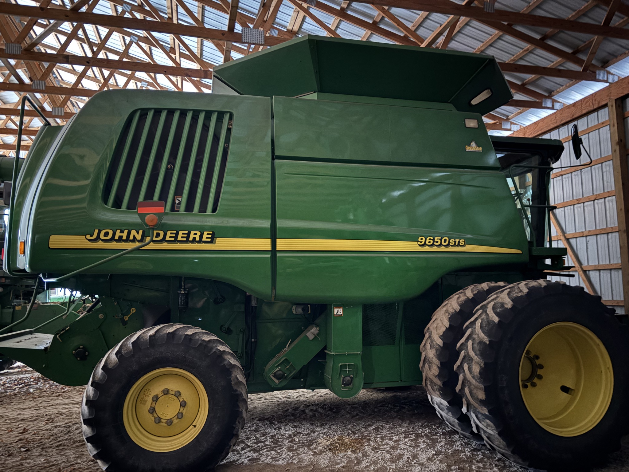 2001 John Deere 9650 STS Image 2