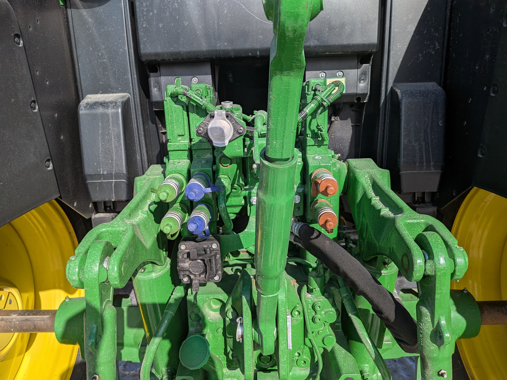  2025 John Deere 6M 130 at Heritage Tractor in Galesburg, IL