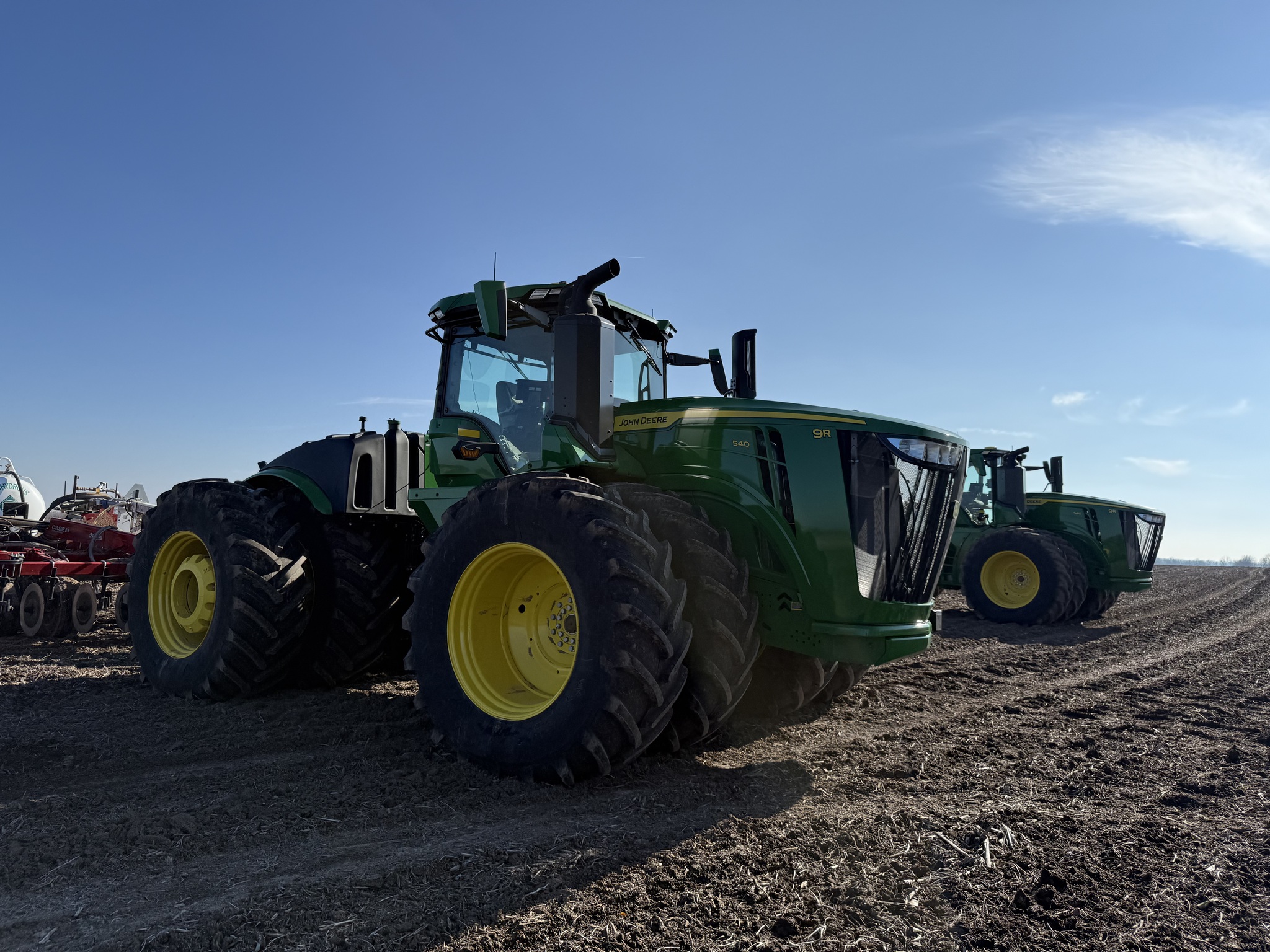  2025 John Deere 9R 540 at Heritage Tractor in Nevada, MO
