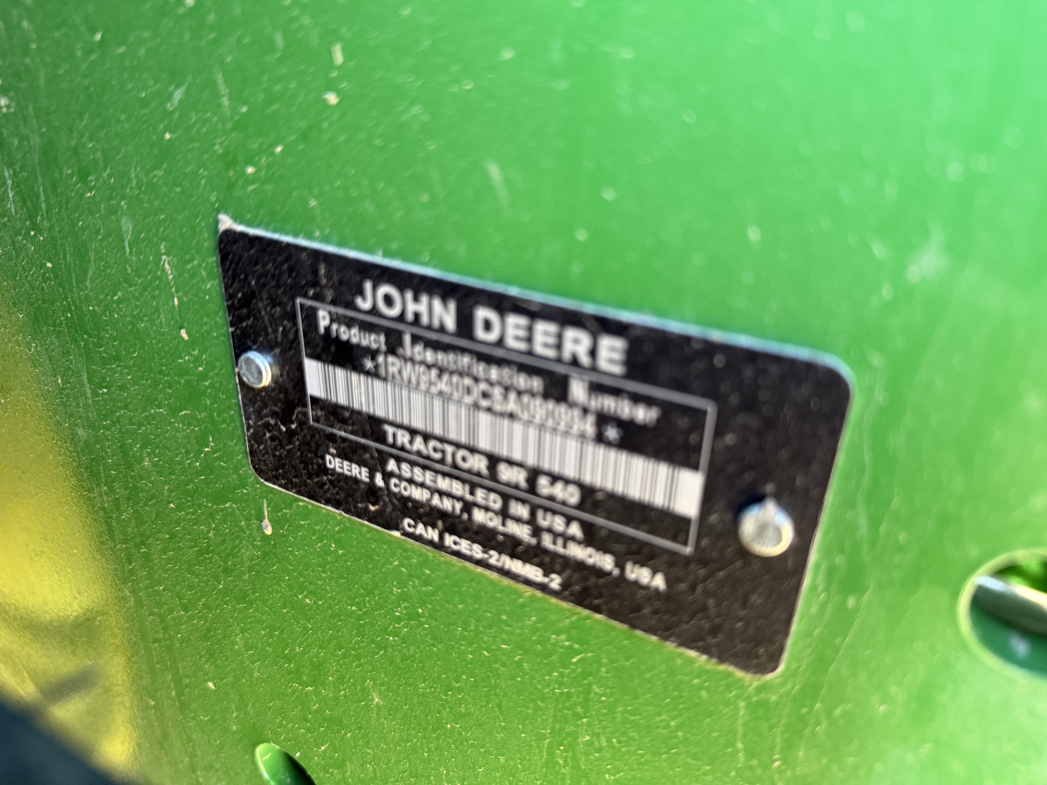 2025 John Deere 9R 540 at Heritage Tractor in Nevada, MO