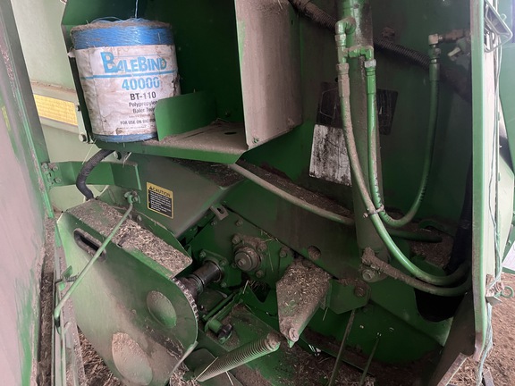 Used 2003 John Deere 567 Round Balers at Horizon Ag & Turf in High Prairie, AB - Photo15