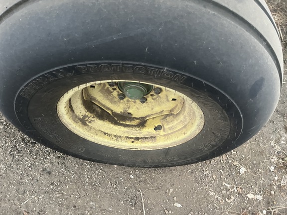 Used 2003 John Deere 567 Round Balers at Horizon Ag & Turf in High Prairie, AB - Photo26