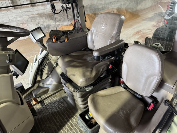 2012 John-Deere 8360R