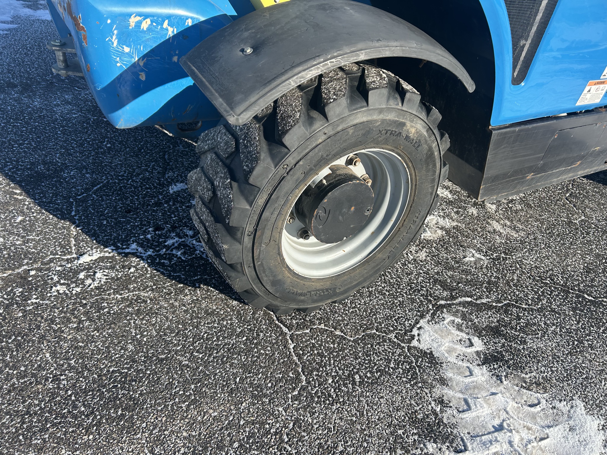 2018 Genie GTH5519 Image 8