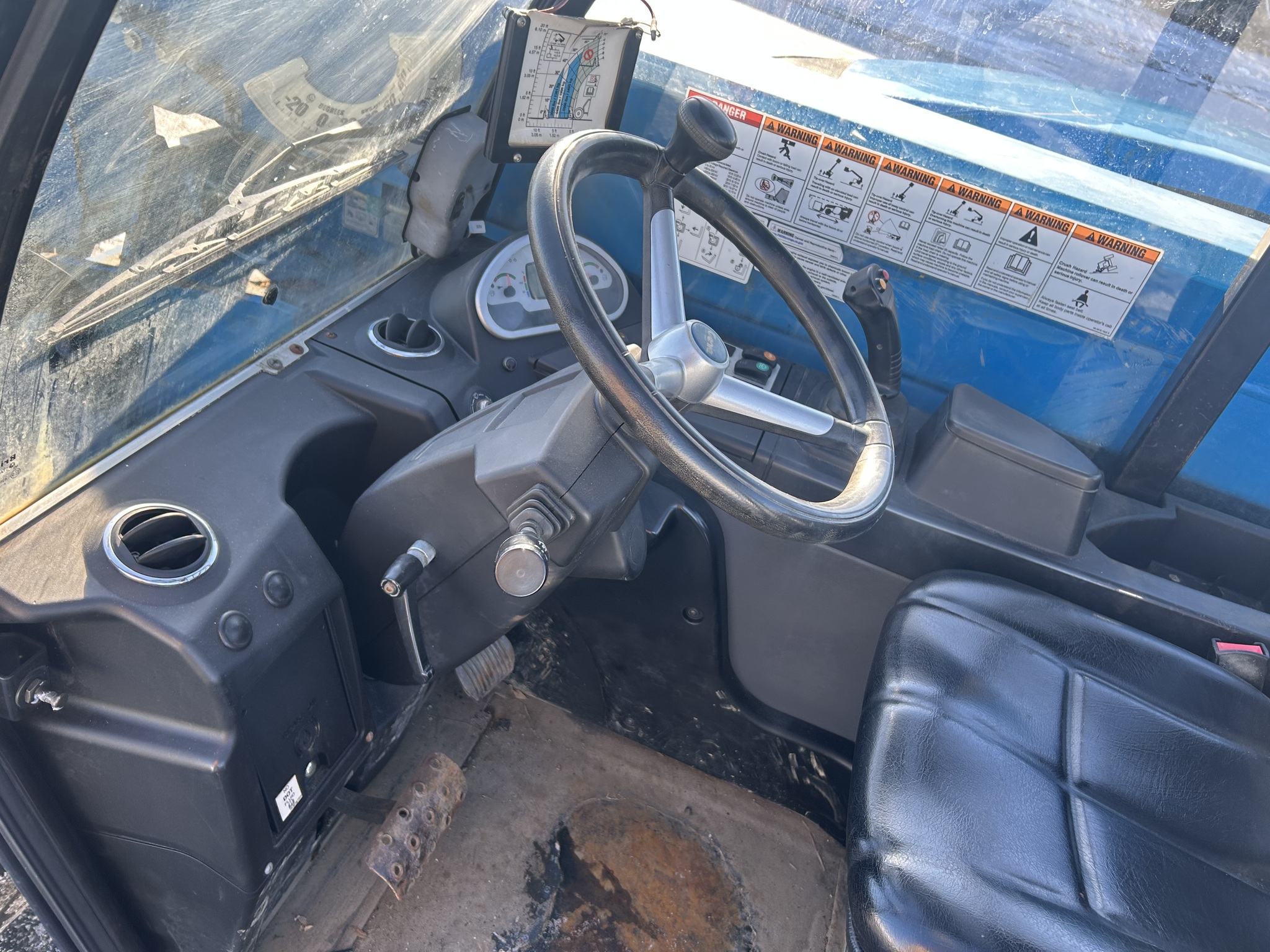 2018 Genie GTH5519 Image 12