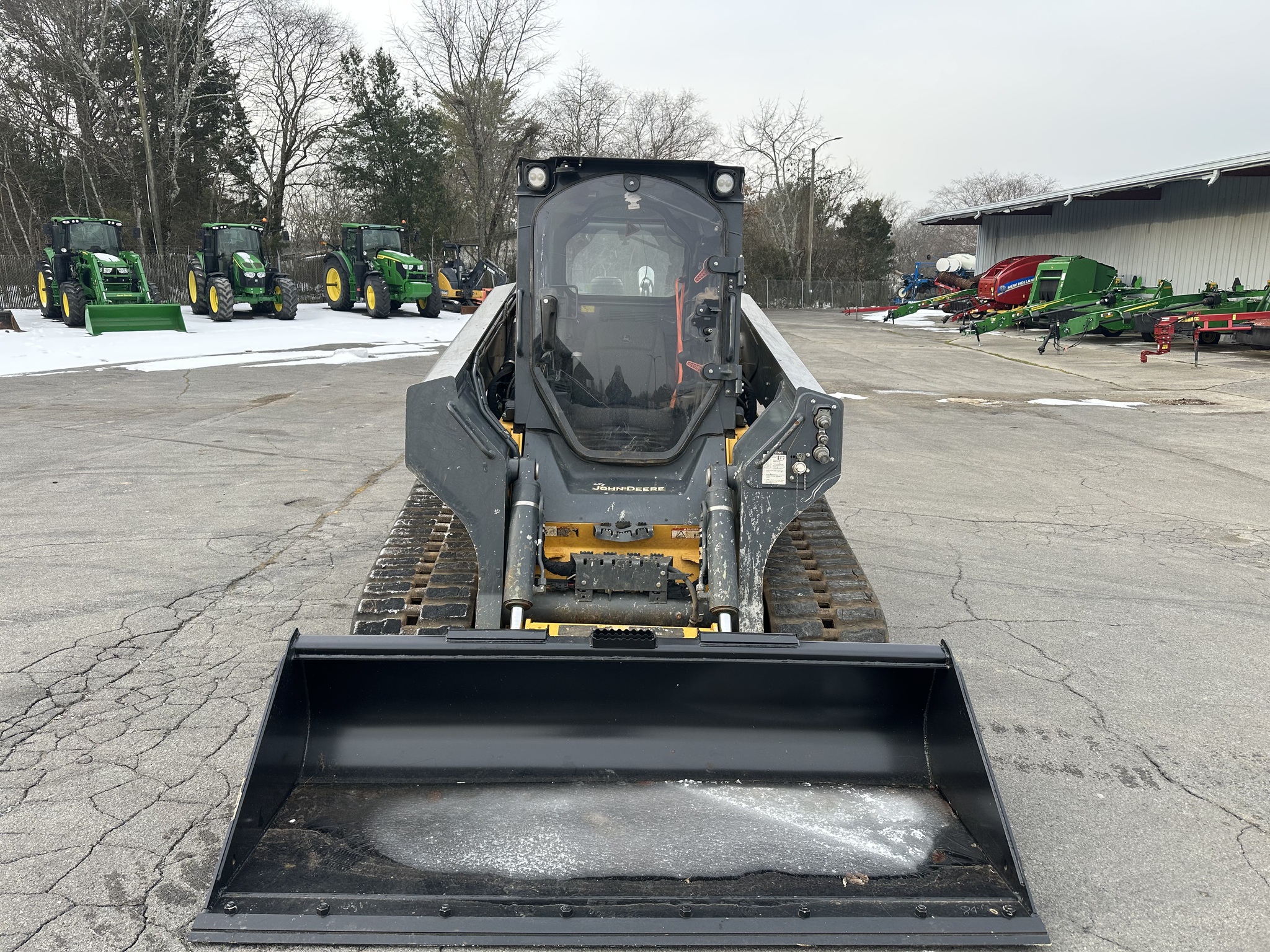 2024 John Deere 333G Image 2