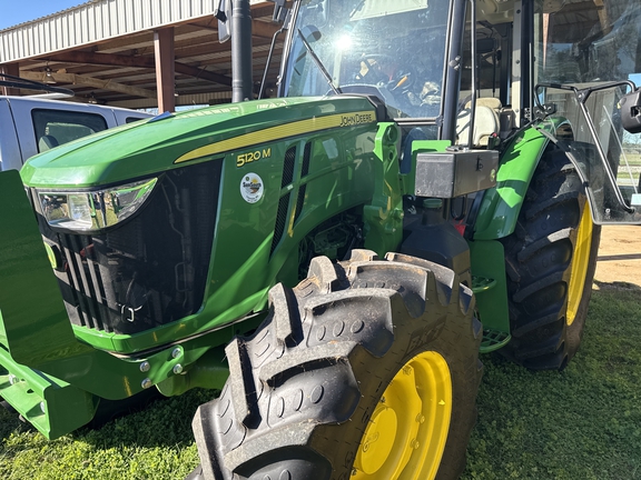 2024 John Deere 5120M Photo 3