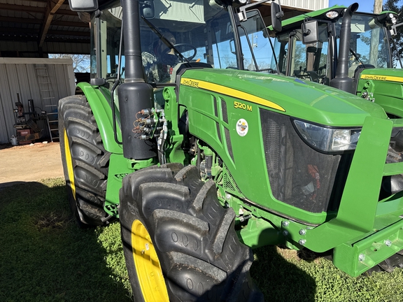 2024 John Deere 5120M Photo 1