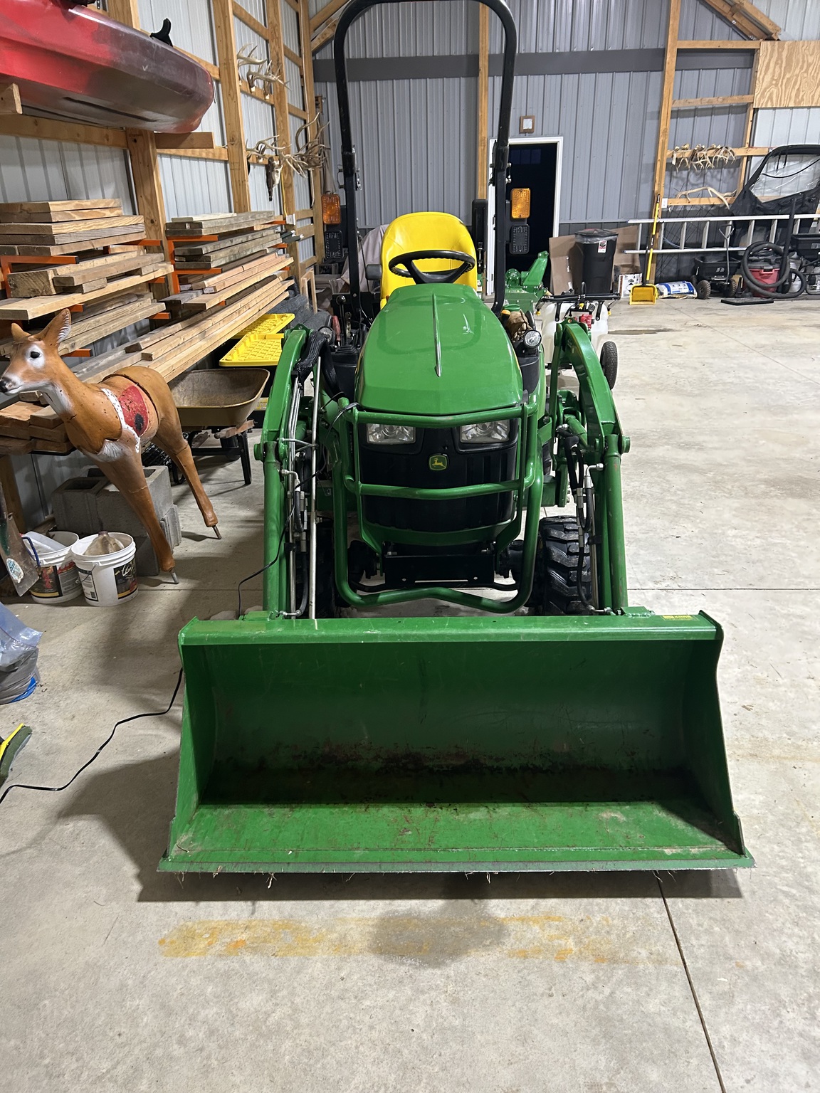 2018 John Deere 1025R Image 2