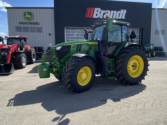 Photo of a 2024 John Deere 6R 250