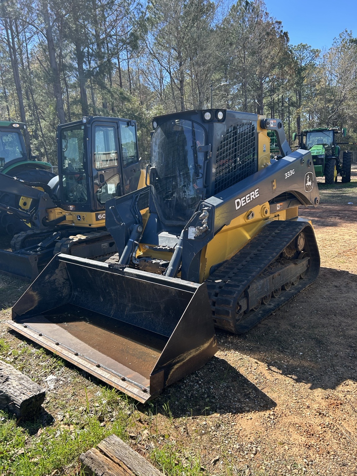 2021 John Deere 333G Image 1