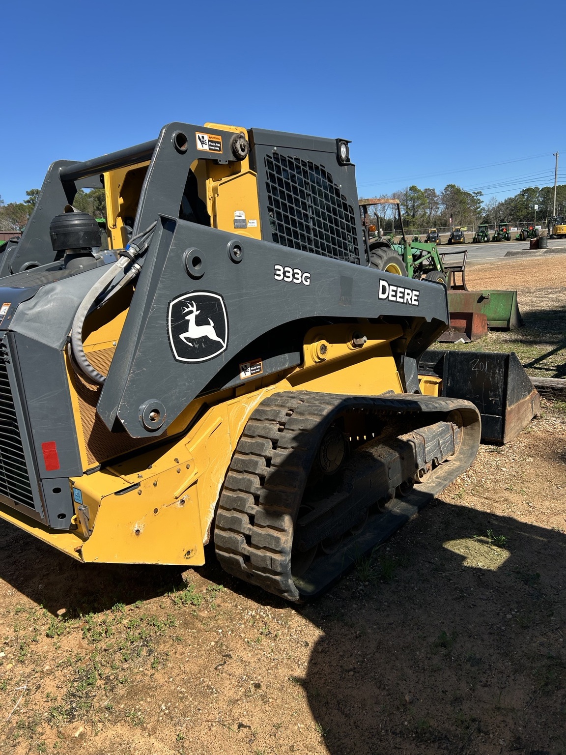 2021 John Deere 333G Image 3