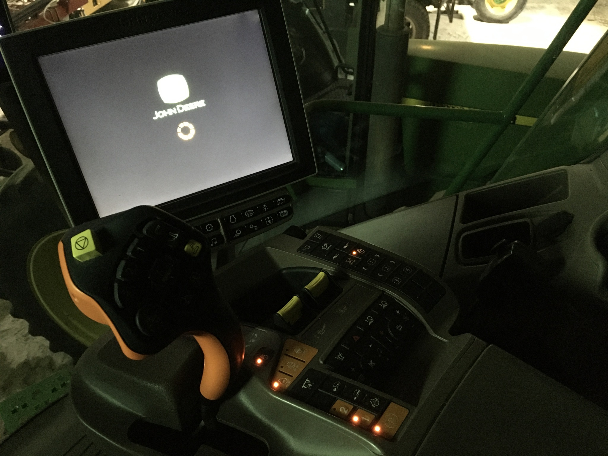 2021 John Deere S780 Image 12