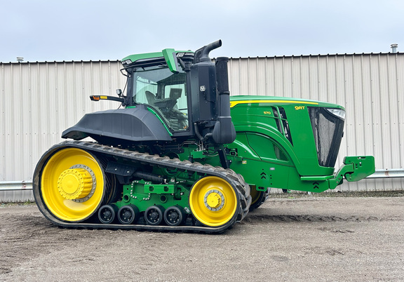 2022 John-Deere 9RT 570