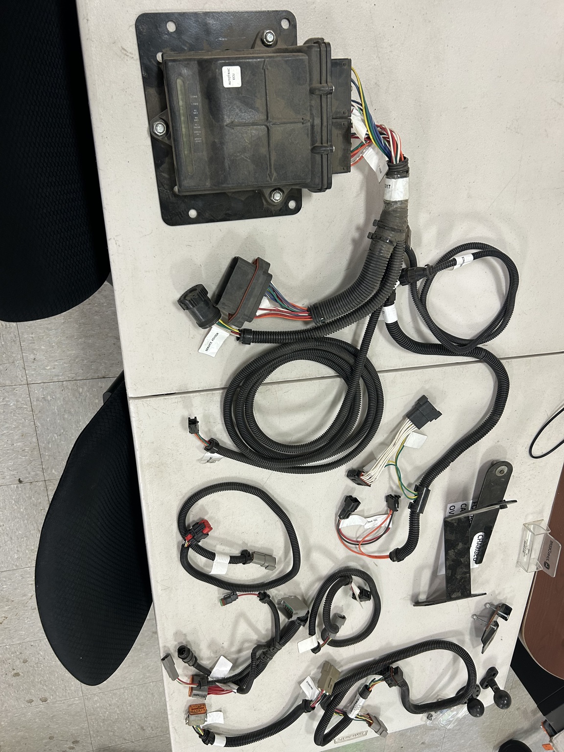 2013 John Deere John Deere ATC Raven Image 1