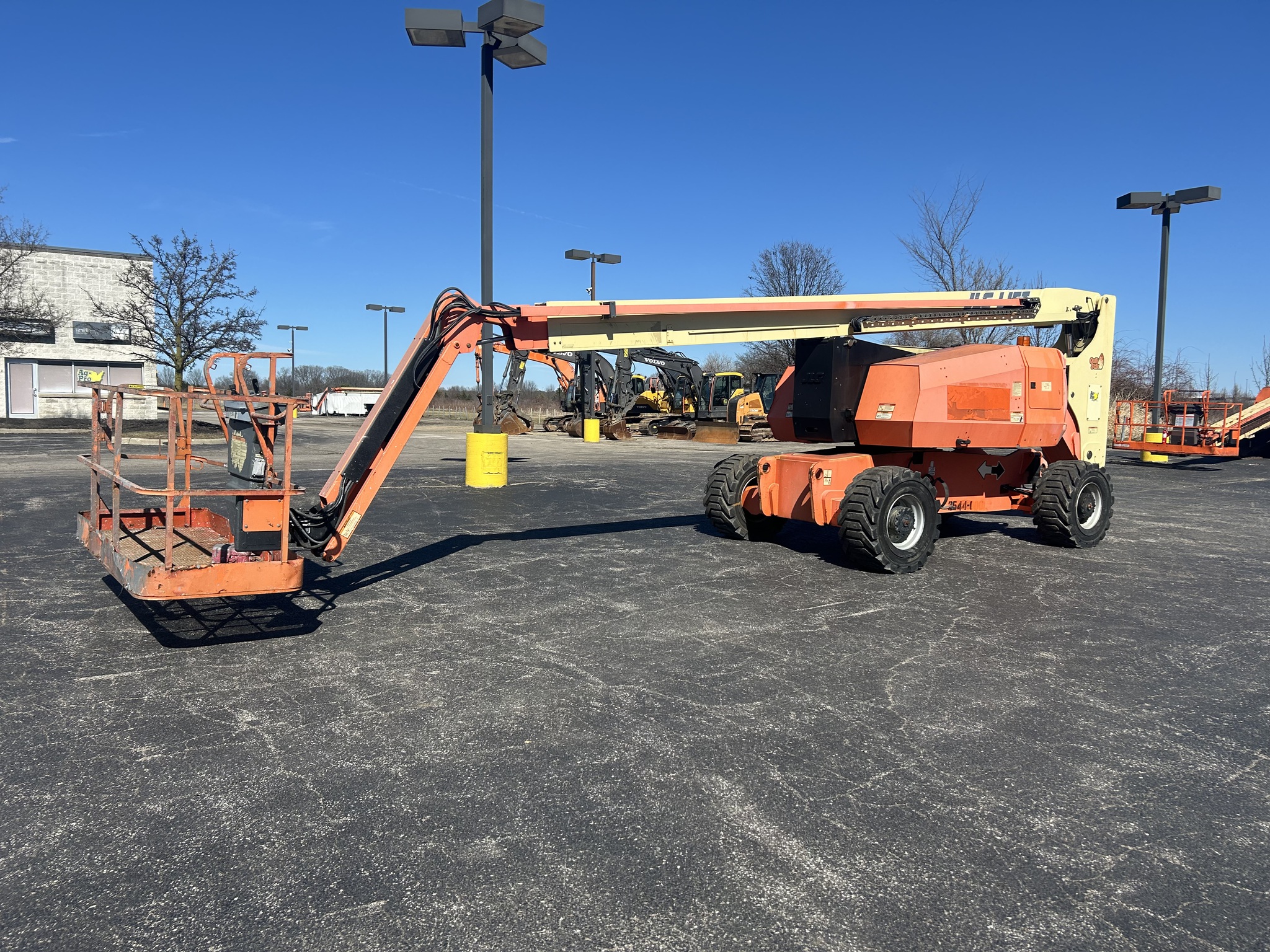 2015 JLG 800AJ Image 1