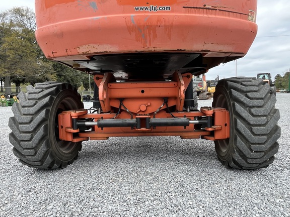 2014 JLG 800S-8