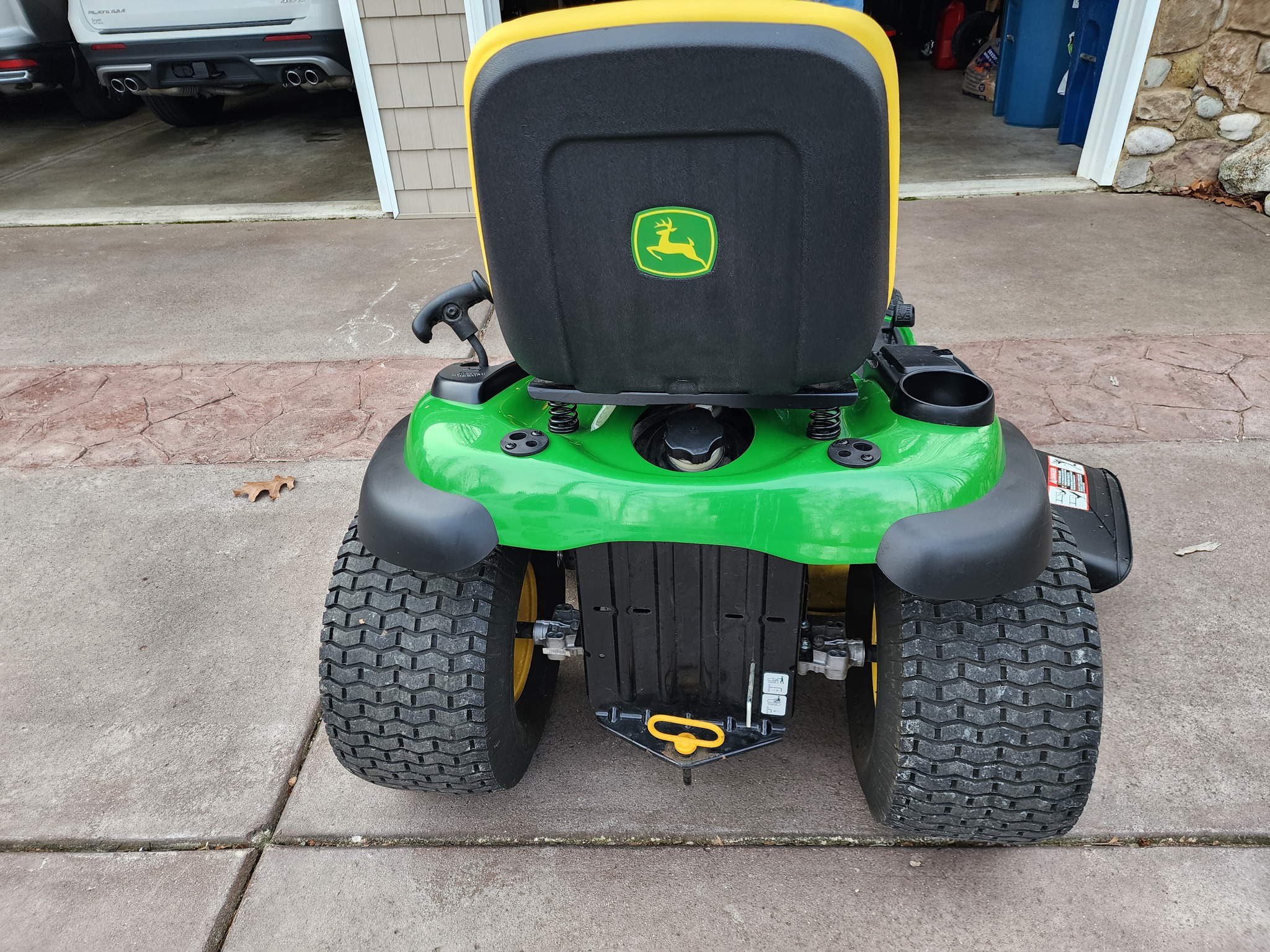 2020 John Deere E130 Image 4